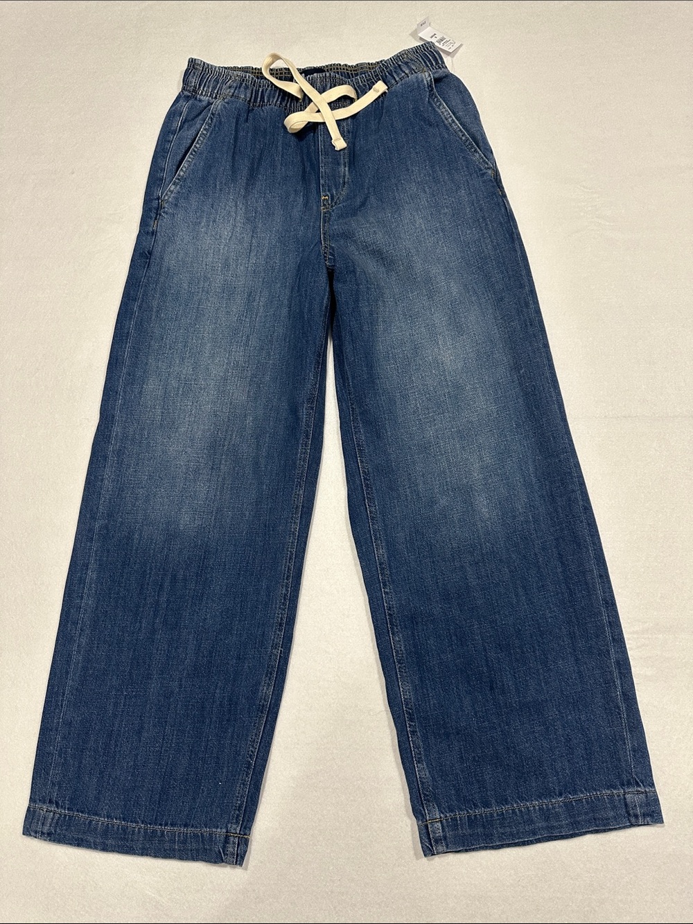 NWT GAP Wide-Leg Drawstring Jeans, Size Small Short